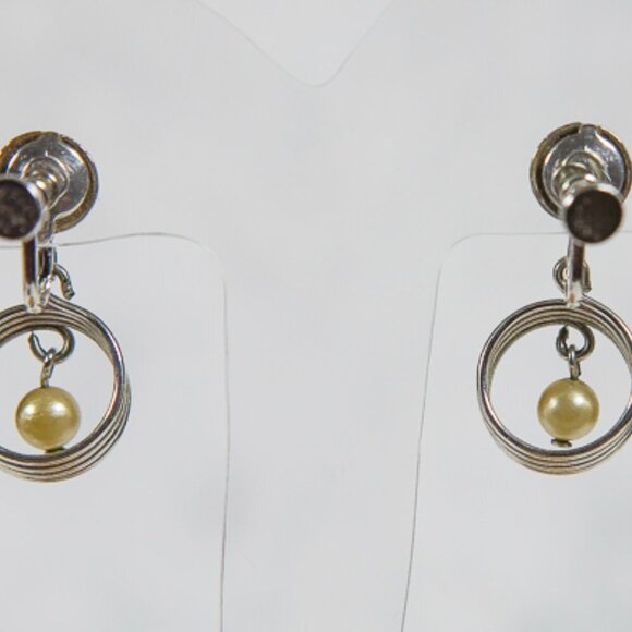 Delicate Vintage Screw Back Silver Tone Metal Hoop Earrings with Faux Pe… - Picture 5 of 5